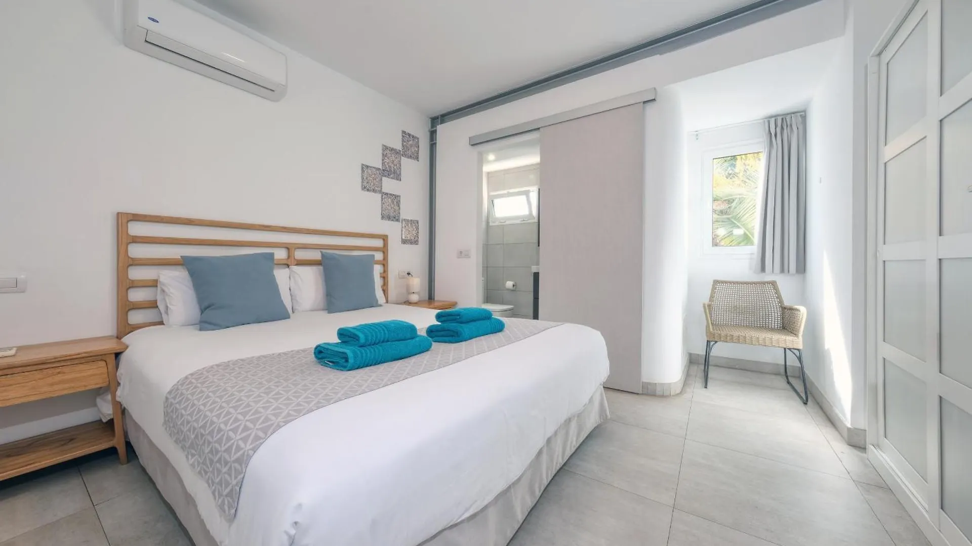 Playa Chica Boutique Villa Puerto del Carmen  Spanien